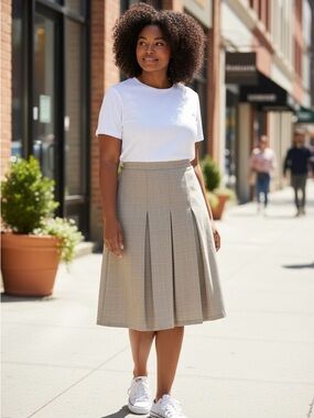 Pleated A-Line/Full Skirt in Light Beige Plaid